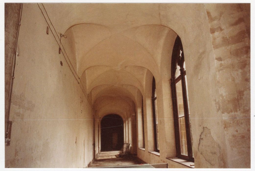 galerie du cloître, aile ouest