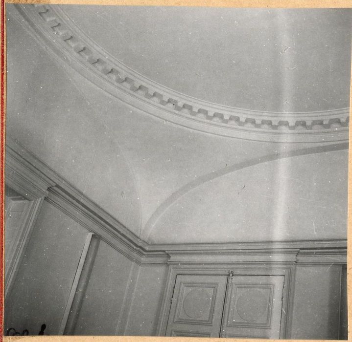 rotonde précédant la chapelle, vue partielle du décor