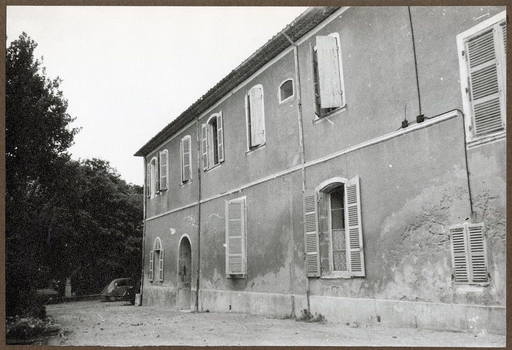 aile ouest du cloître, façade ouest