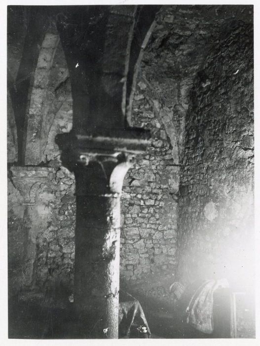 vue partielle de la cave