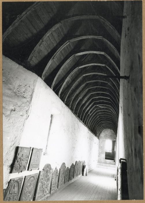 galerie entre le donjon et le château