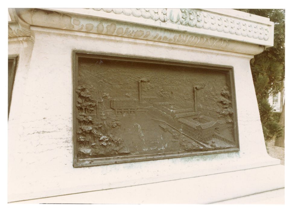 détail d’un bas-relief