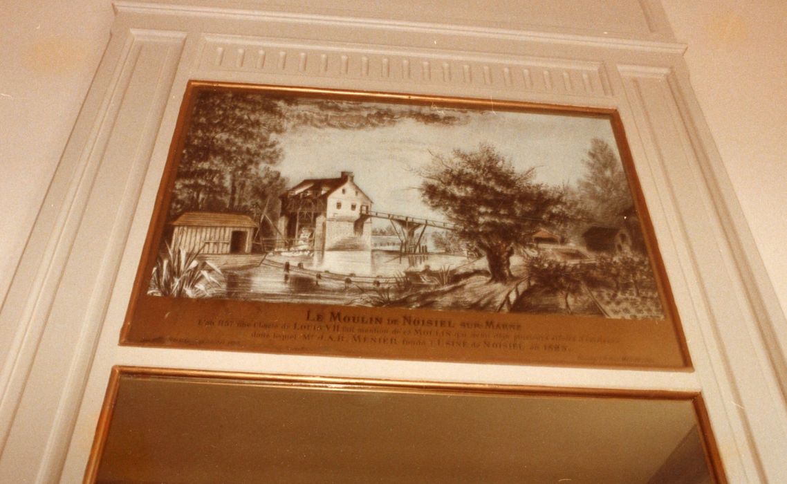 vestibule d’entrée, détail du trumeau de la cheminée