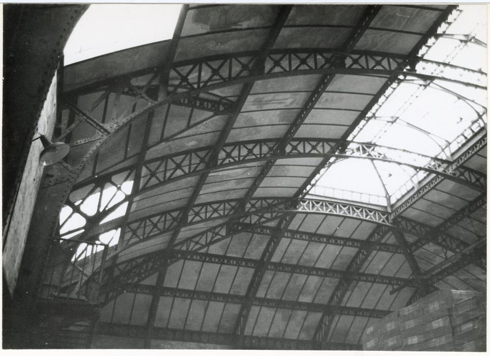 halle des refroidisseurs, vue partielle de la charpente métallique