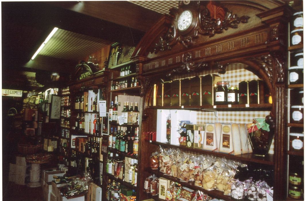 aménagement intérieur, vue partielle