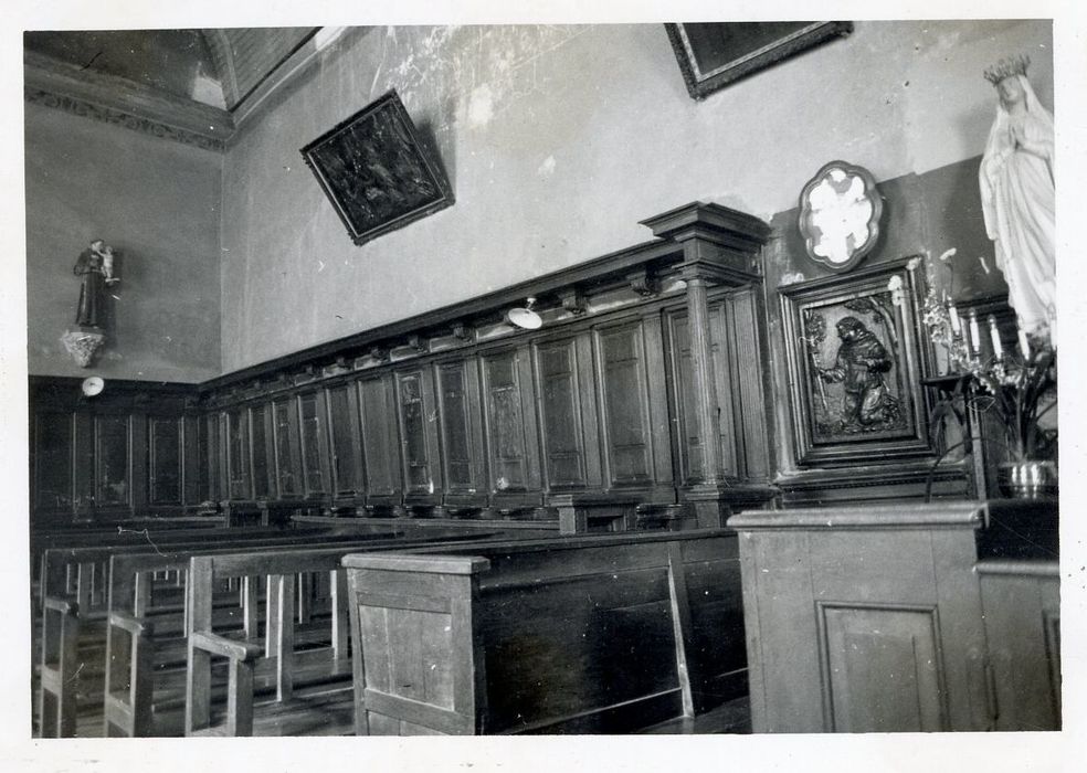 lambris de revêtement de la nef