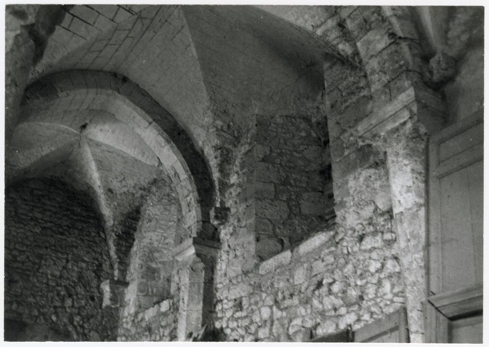 salle des Vieux Bains, vue partielle des voûtes