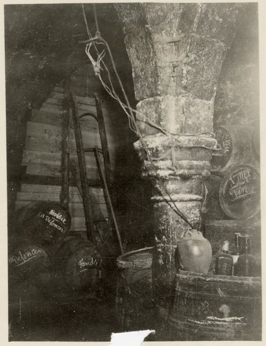 vue partielle de la cave