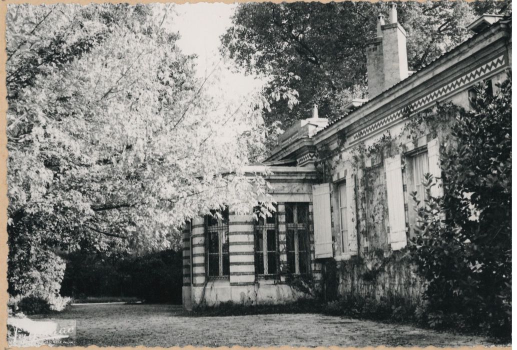façade ouest, vue partielle
