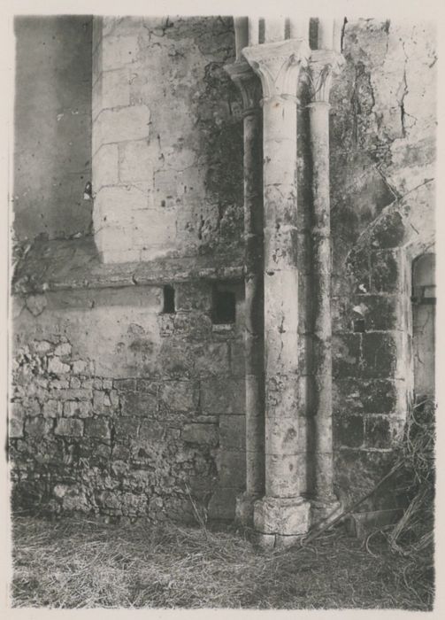 nef, détail d’une colonne