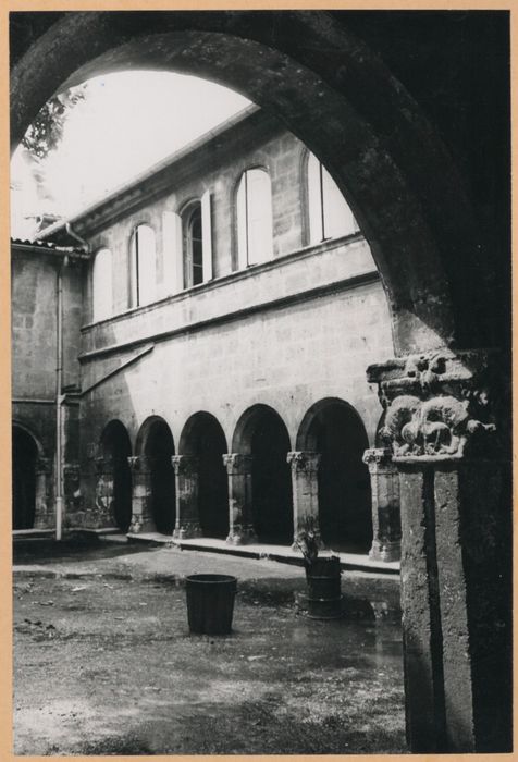 cloître, galerie nord