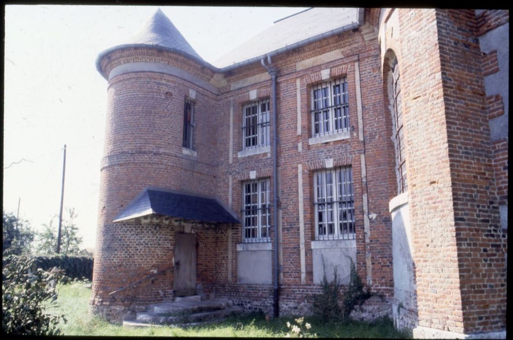 sacristie (?), façade sud-est