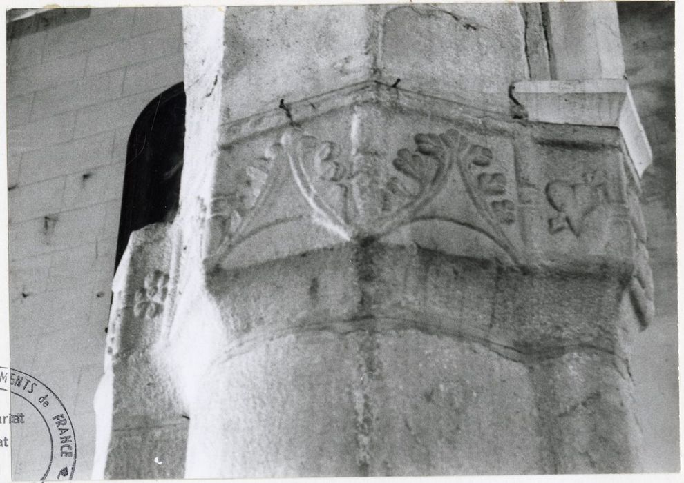 détail des piles entre les deux nefs