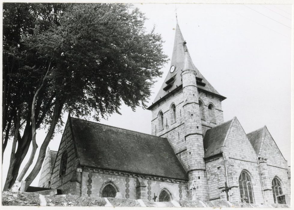 façade latérale sud, vue partielle