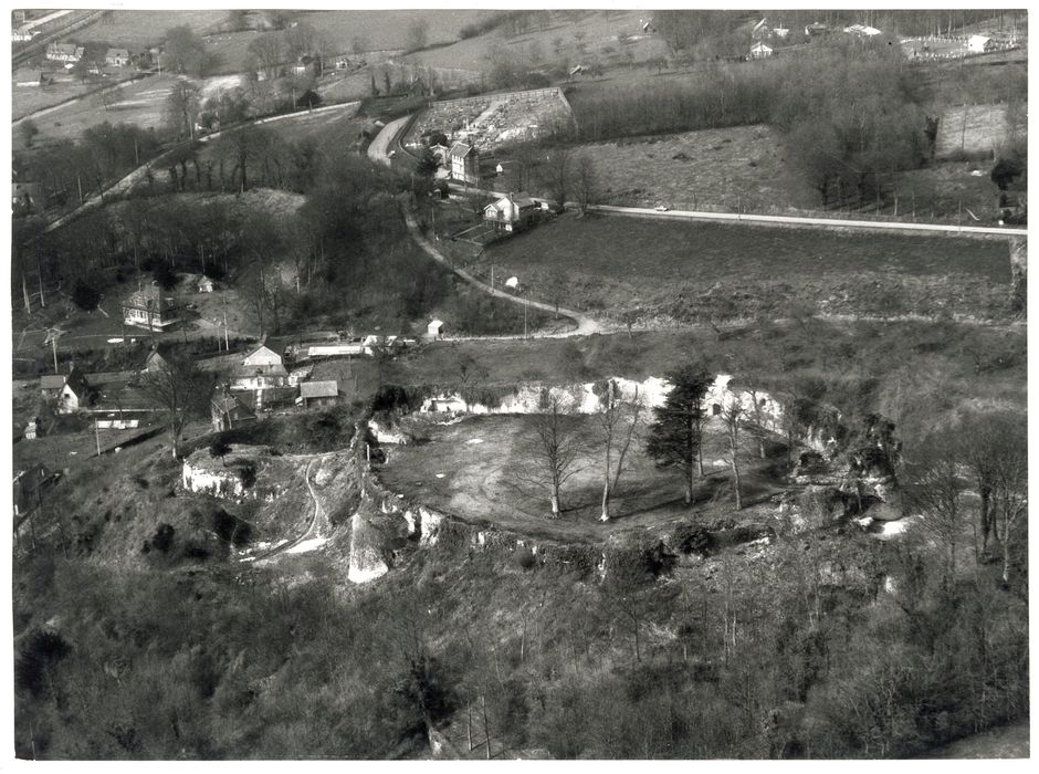vue aérienne de l’ensemble des ruines dans leur environnement