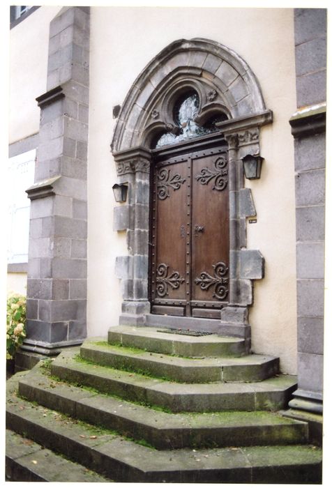 aile sud, porte d’accès nord
