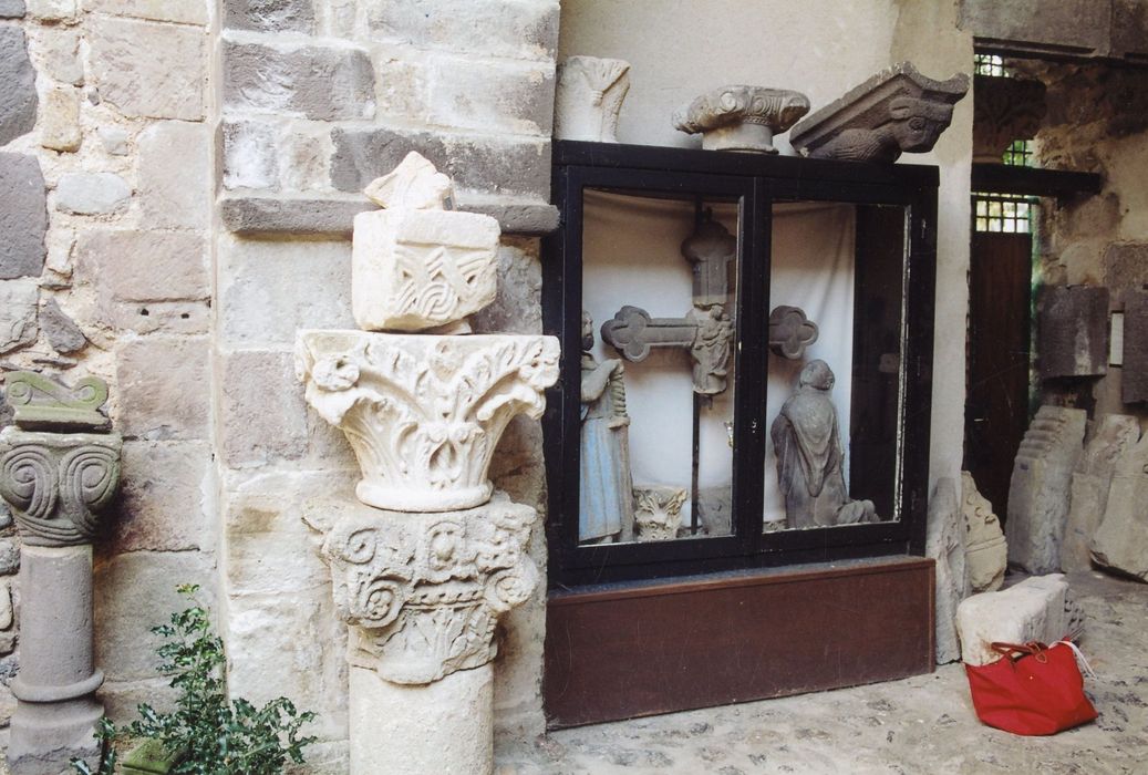 dépôt lapidaire