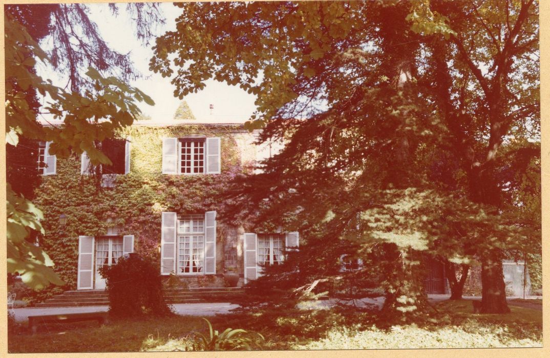 aile sud, façade sud, vue partielle