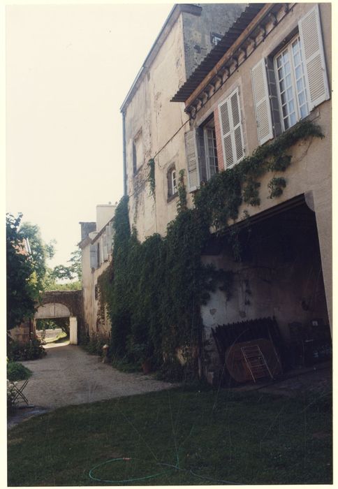 façade nord, vue partielle
