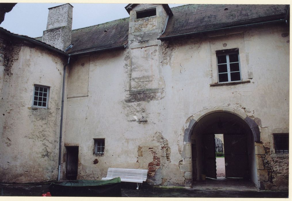cour intérieure, aile sud, façade nord