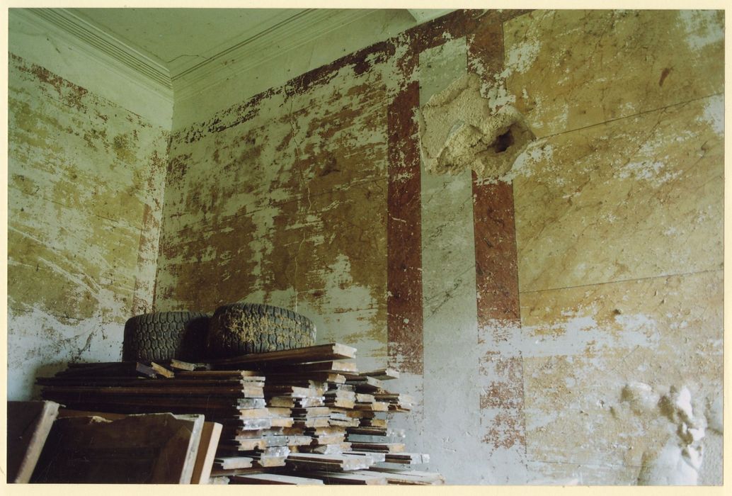 aile est, chapelle, peinture monumentale (fragments)