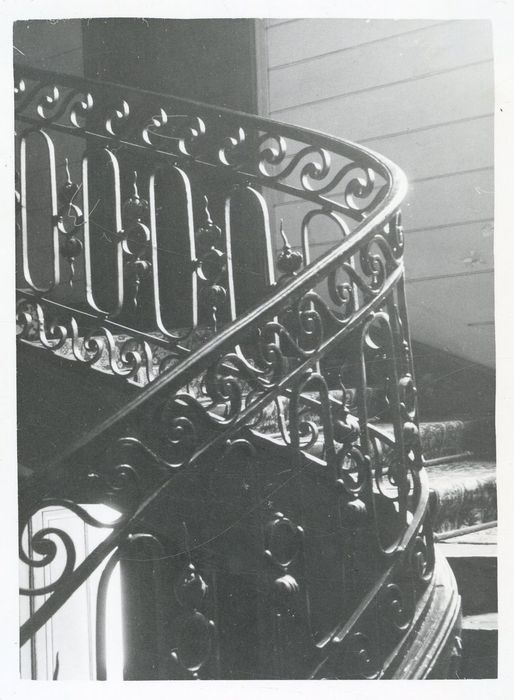 escalier monumental, détail de la rampe