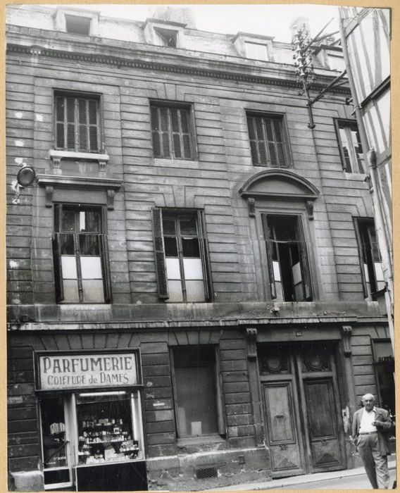 façade sur rue
