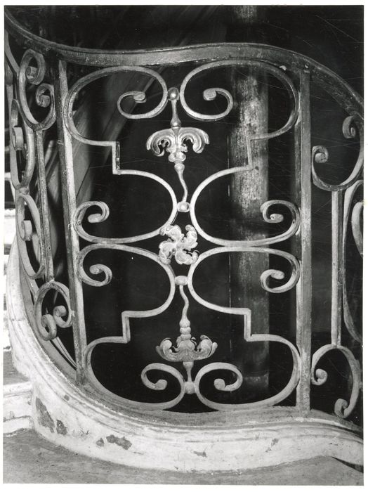 escalier d’honneur, détail de la rampe