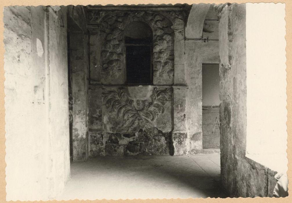 cloître, détail d’un oratoire