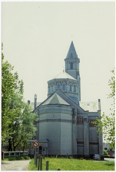 chevet orienté au Nord