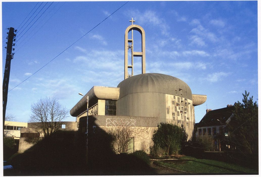 chevet orienté au Sud-Est (photocopie numérisée)