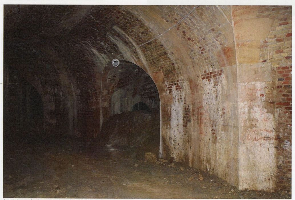 intérieur de la galerie (photocopie numérisée)