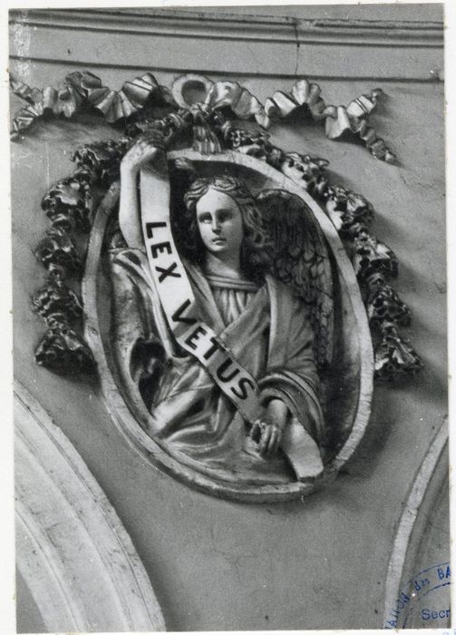 choeur, détail d’un médaillon