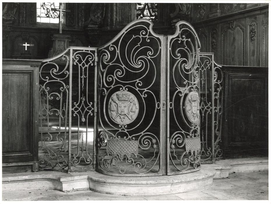 clôture de choeur de la chapelle