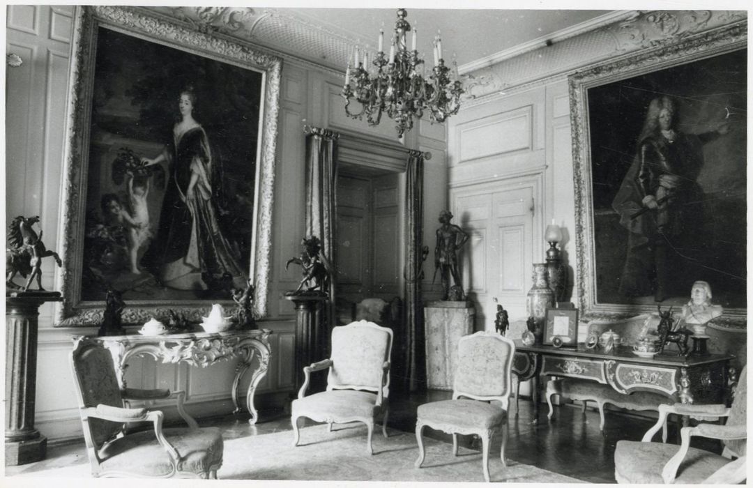 rez-de-chaussée, deuxième salon