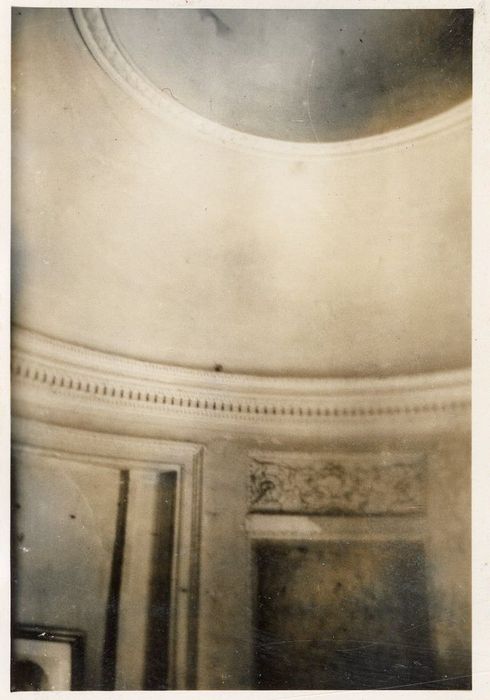 rotonde, vue partielle du décor
