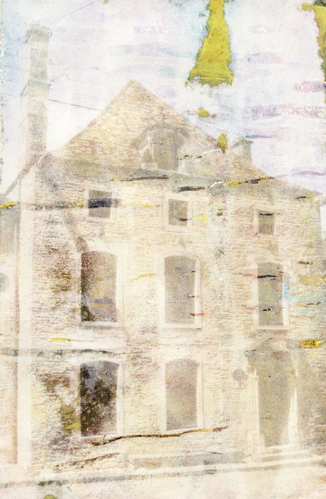 façade est sur rue