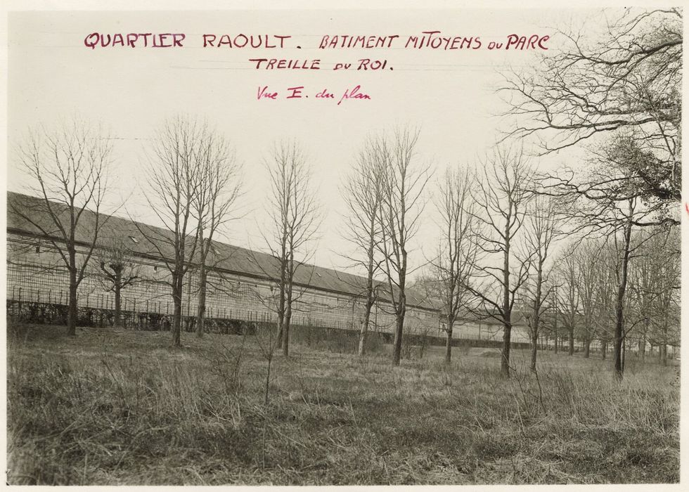 vue partielle des bâtiments