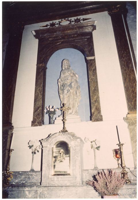 statue : Vierge à l’Enfant