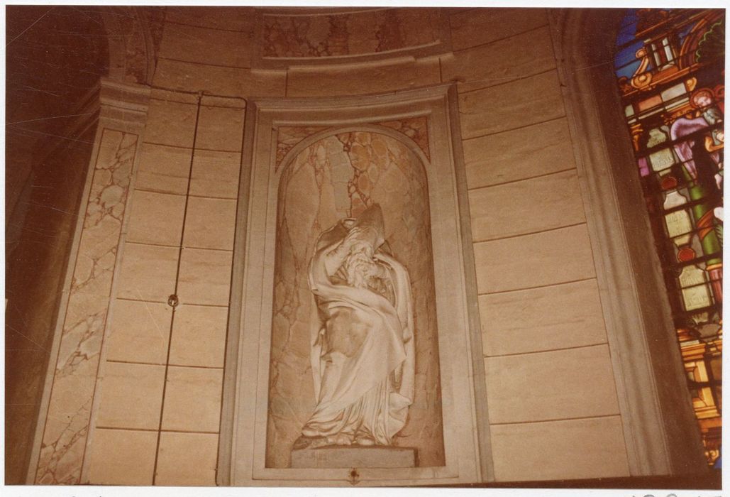 statue : Saint Denis