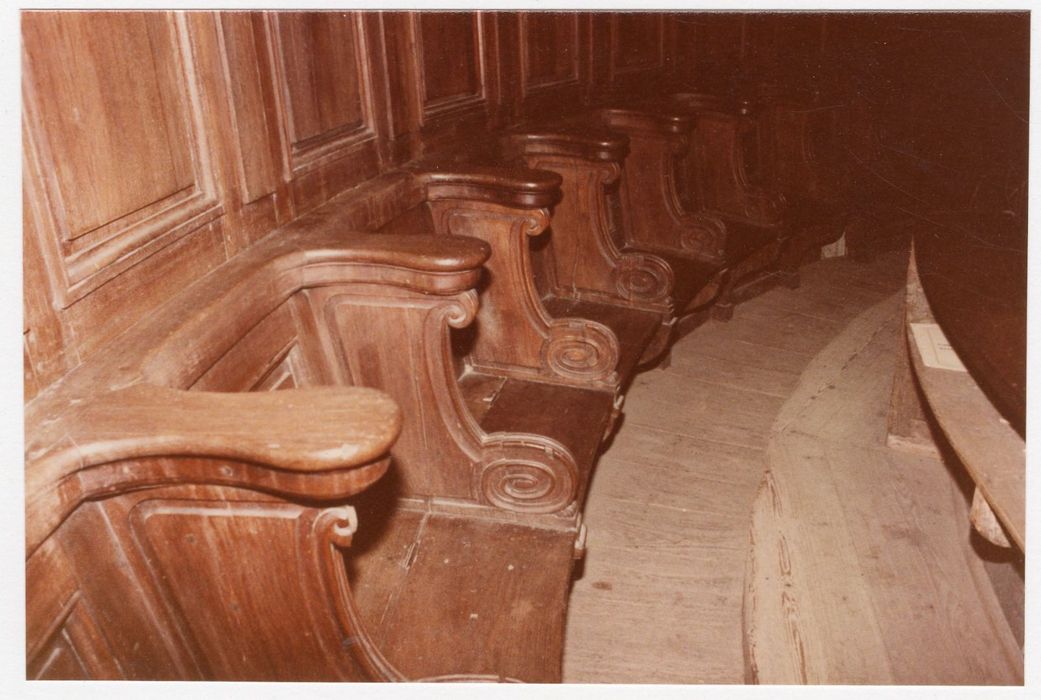 stalles, vue partielle