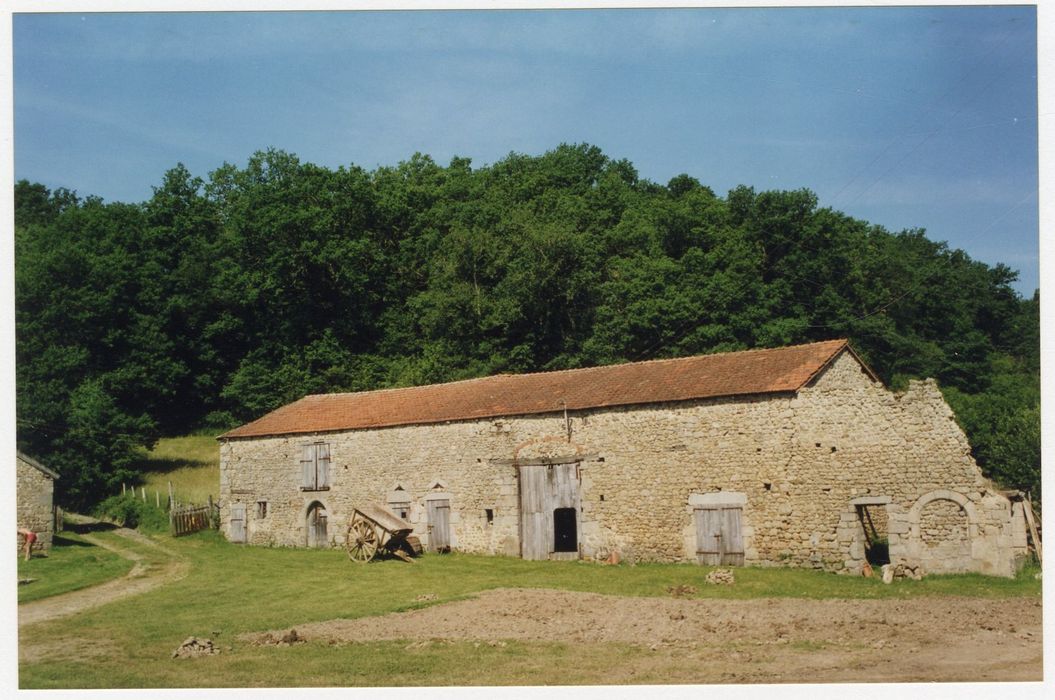 grande-étable ouest, façade sud-est