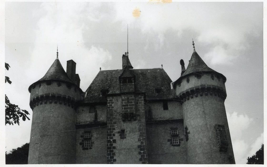 façade est, vue partielle