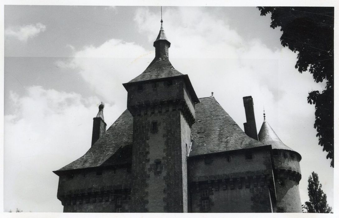 façade ouest, vue partielle