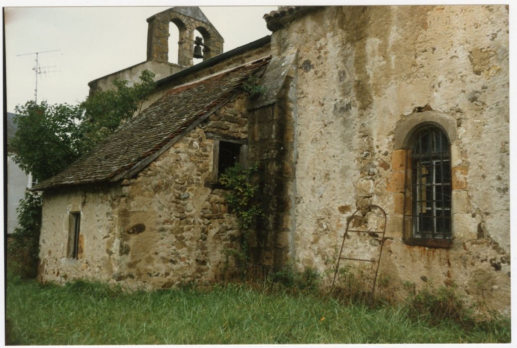 façade latérale sud, vue partielle