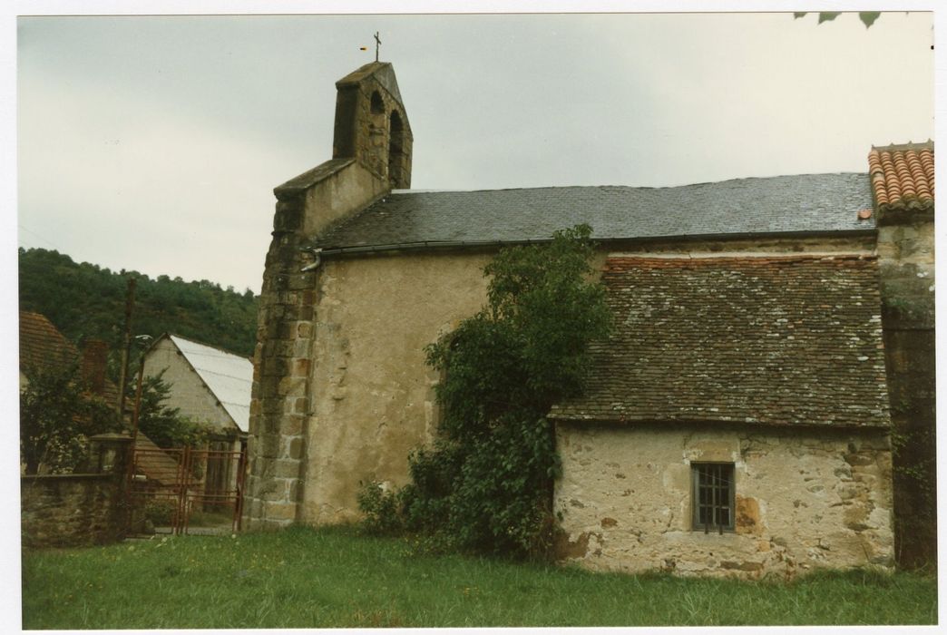façade latérale sud, vue partielle