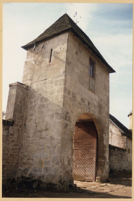 porterie, élévation nord-est et nord-ouest