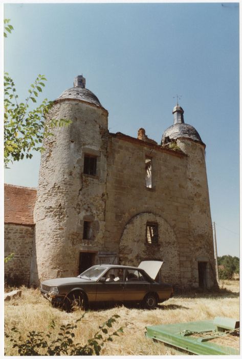porterie, élévation est