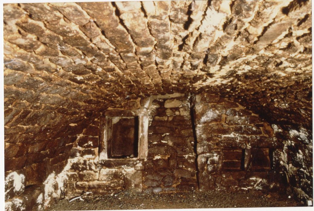 cave