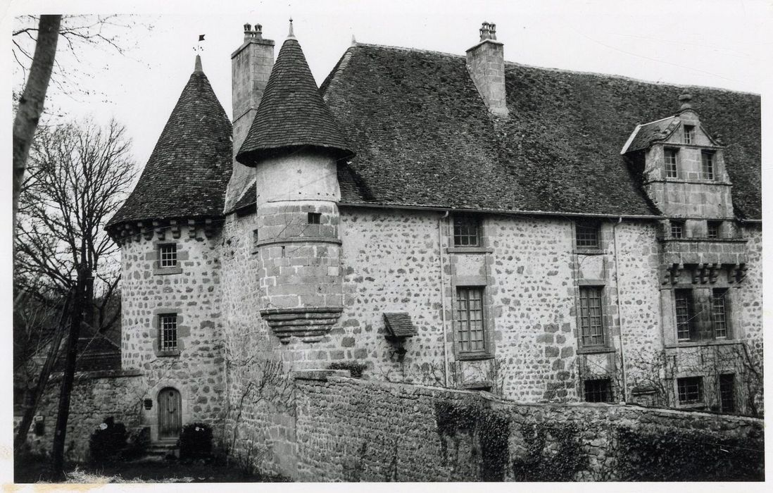 façades sud et est, vue partielle